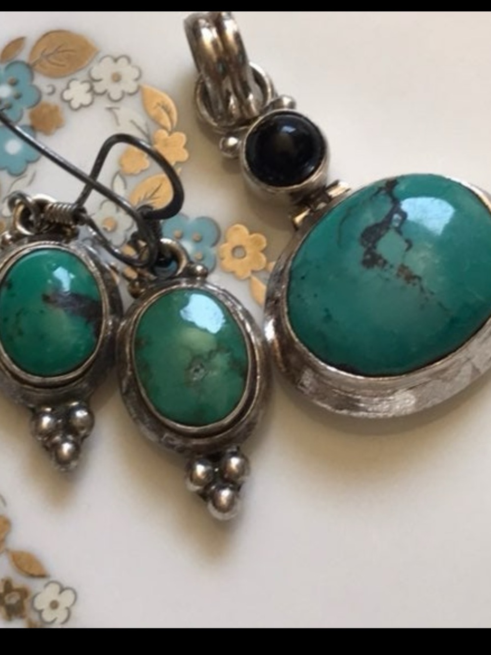 Bundle sterling silver turquoise Stone Silver Pendant & Earrings Set jewelry lot